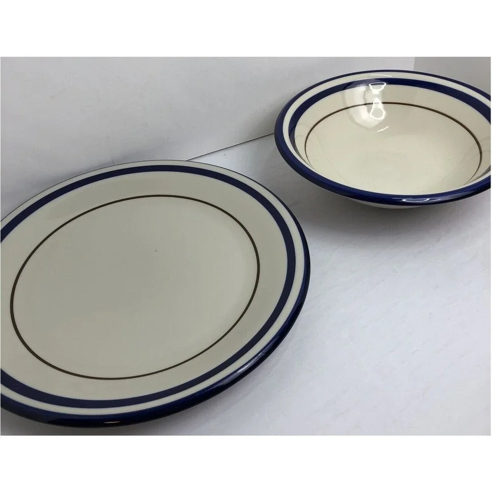 Platter and Bowl Saturn Blue 280 Made In‎ Japan Discontinued Two-Piece Blue Rim
